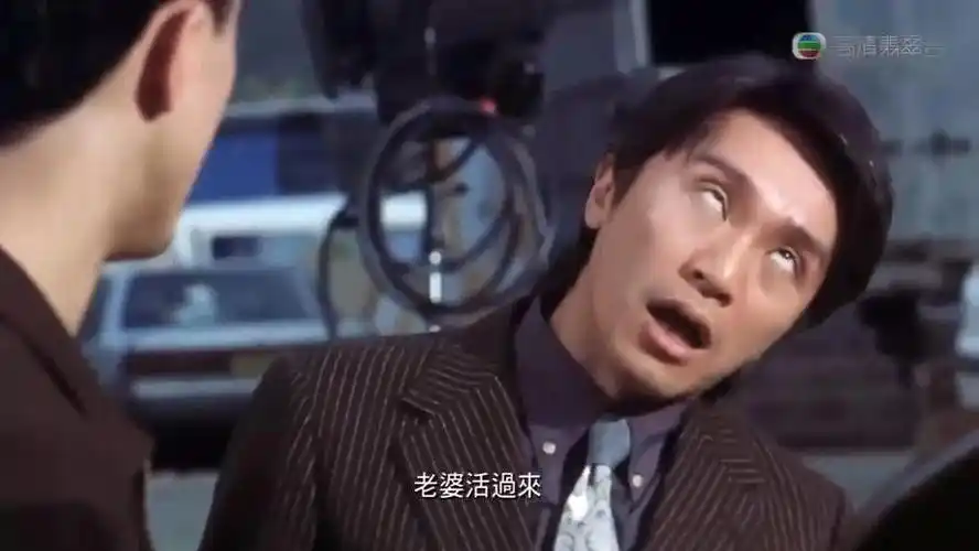 低俗喜剧巨星翻身了!这次竟然看得我呼吸困难