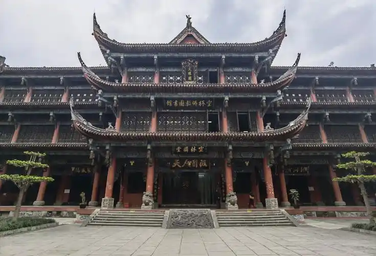 春天——成都文殊院