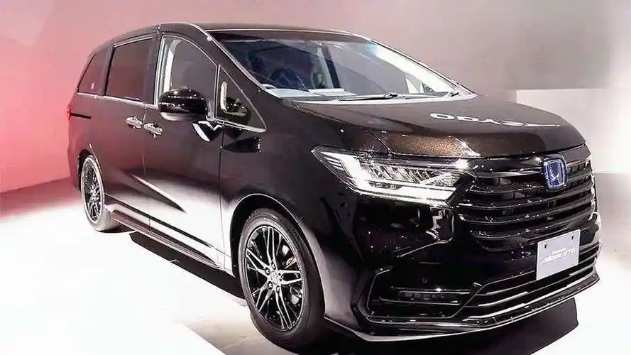 2021款本田奥德赛闪亮登场,朝后备箱踢一脚