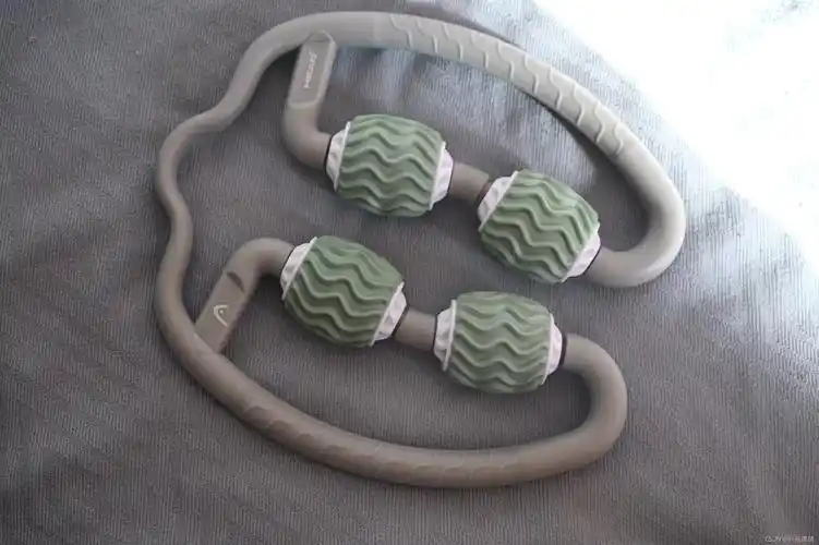 简单实用的腿部按摩工具head海德环形夹腿器