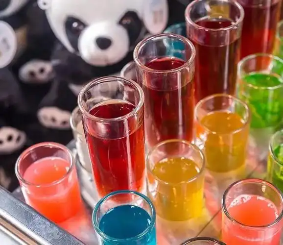 成都超人气贰麻酒馆终于来西昌了美酒美食美景还有迪奥口红免费送