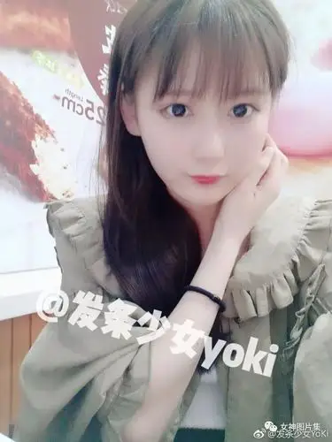 发条少女性感的写真萝莉模特