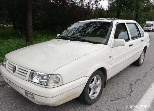 怀旧经典车型之——时代的娇子桑塔纳2000多款车型的进化史