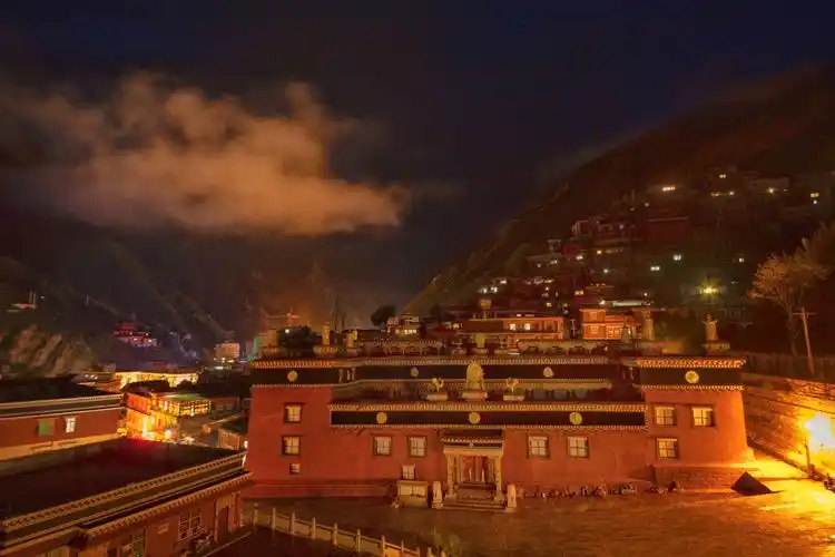 图说德格——德格的这些网红景点的夜景您看过了吗?