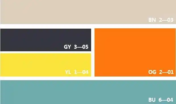 水蓝色的床尾凳和爱马仕橙色的靠包是空间里对比的颜色,一个柔和,一个