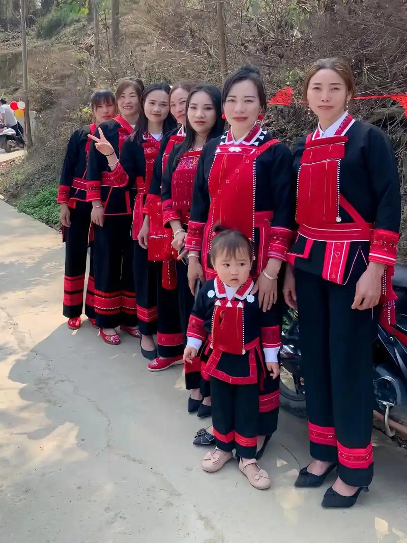 云南的瑶族 6月前·浙江 1 分享 回复 表哥影视