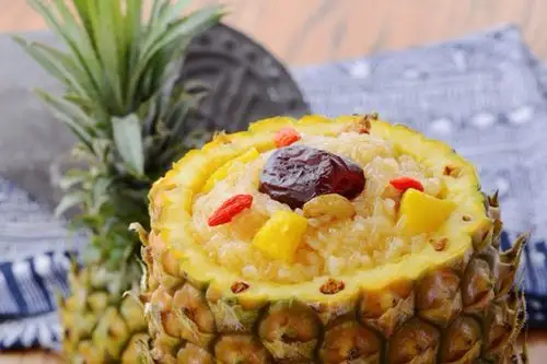 云海肴61菠萝饭