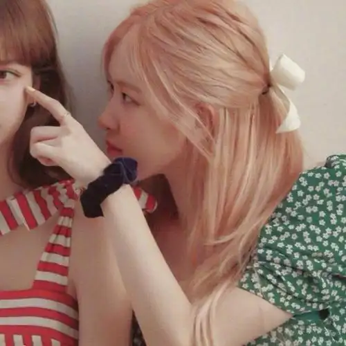 blackpink四人闺蜜姐妹头像