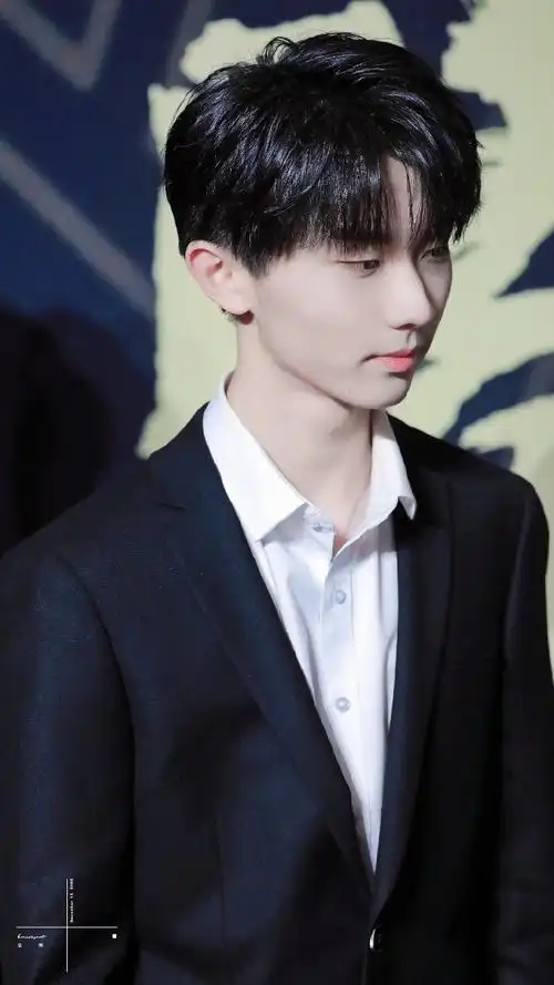 马嘉祺十八风起敢闯征途