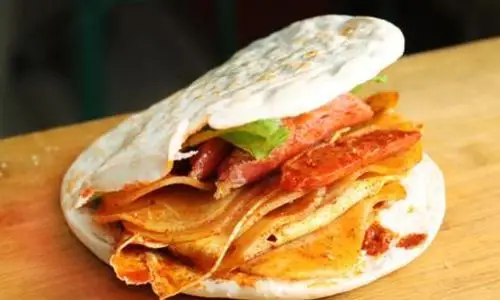 五香烧饼夹菜加盟费多少钱万元聚集更多财富