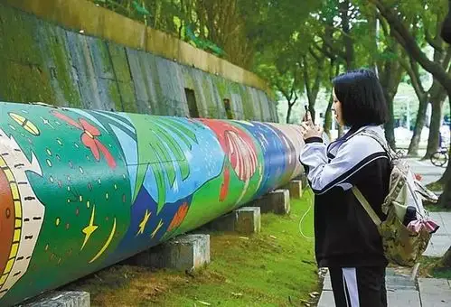 2公里童话水管彩绘萌萌哒福田又一打卡地随手拍都刷屏