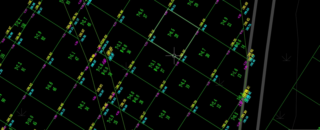 cass方格网计算土方生成斜向网格后网格点文字位置错位是什么原因