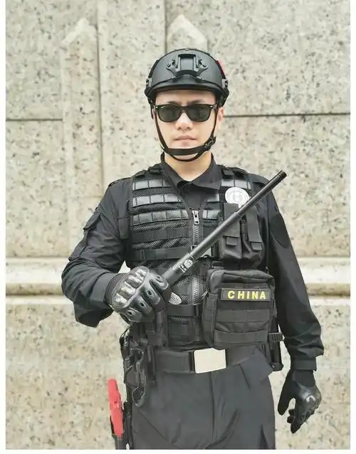 黑色经典百搭!国产模块化特警战术背心畅销多国