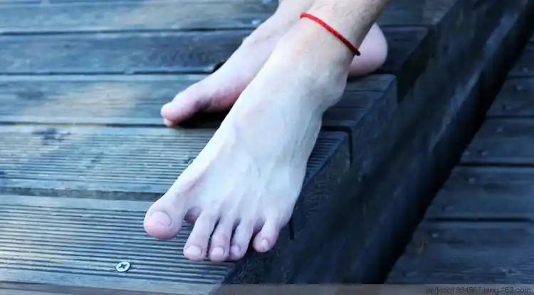 帅脚之恋(十五) - 狂野男孩 - 帅哥☆脚の恋☆博客