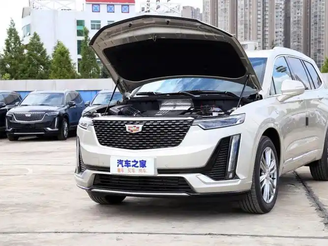 上汽通用凯迪拉克 凯迪拉克xt6 2022款 2.0t 七座四驱豪华型