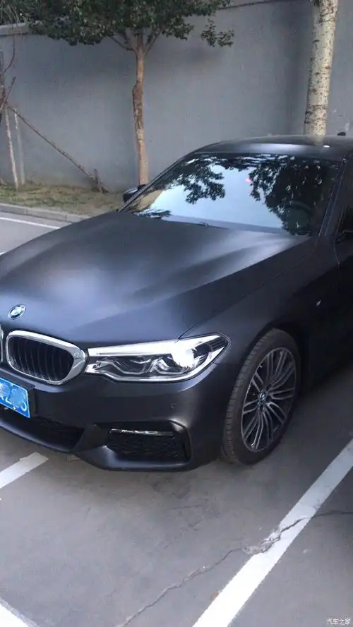 【图】530i神秘灰,罗利普斯哑光车衣,无线充电,胎压,u口等_宝马5系