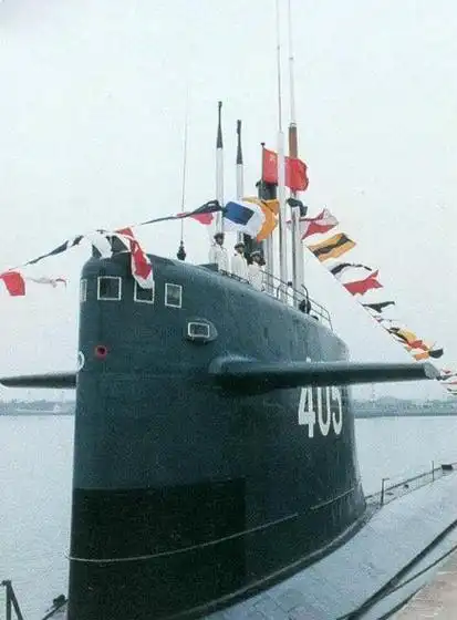 中国核动力攻击潜艇405艇长征5号点击此处查看全部军事图片"汉"级(091