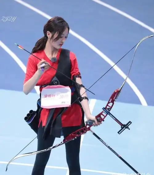 射箭女爱豆南韩裴珠泫中国有她网友射到我心里面了