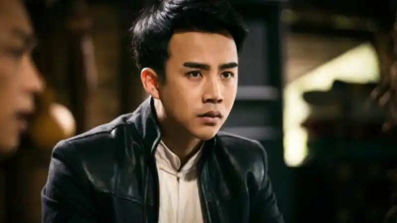 《夺宝奇兵》广东热播 李茂变身硬汉挥洒热血 - 电视 - 南方娱乐网