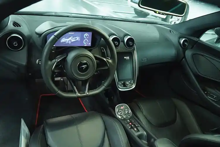 迈凯伦570sspider风暴灰黑内2019年9月上牌1300公里