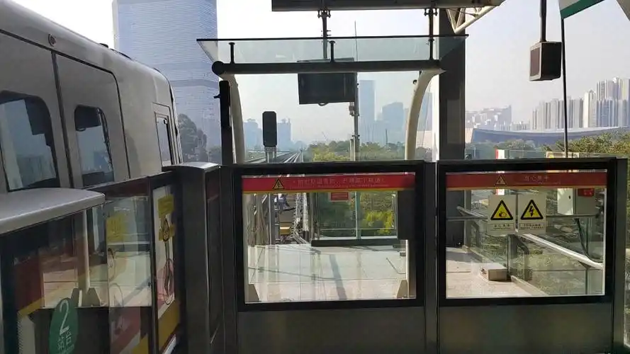 广州地铁4号线(04x023-024)蕉门往南沙客运港方向出站