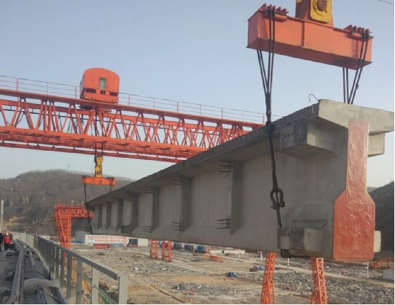 公司延安制梁场最后一孔t梁装车提交铺架