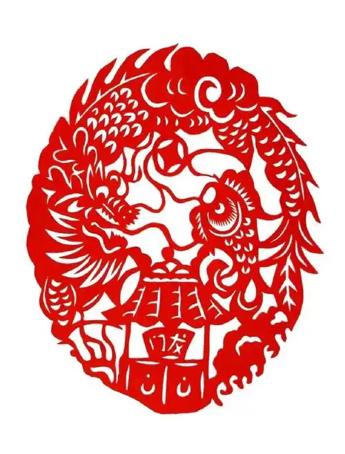 剪纸是辉县民间最为流行的一种艺术形式,由于它所使用的工具和材料