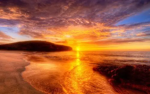 夕阳红海滩与天空 壁纸