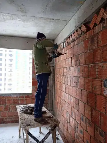 7号楼砌体斜砌砖砌筑