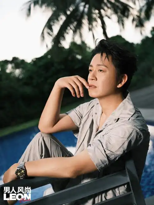 男人风尚leon##潘粤明椰风度假大片##潘粤明男人风尚八月刊封面
