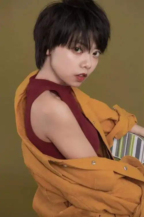 薛明媛那个跨界当设计师的非酋少女popolook