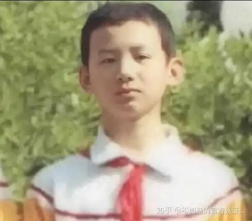 有没有白敬亭童年照片可以分享一下?