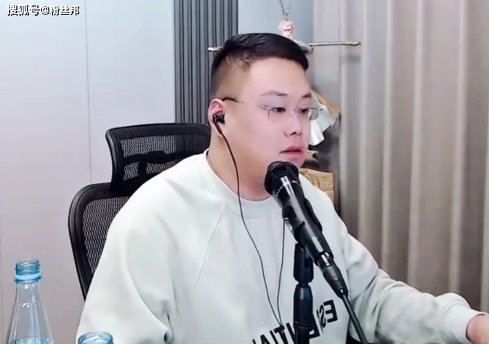 原创华星太大要上岛虎牙梦哥新剧本许均儒回归刀疤龟拱火蓝衫