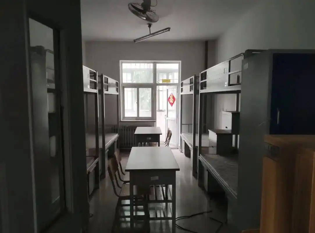 寝室8人寝照片,学校平面图.进新生群看我主页介绍 各专业寝室 - 抖音