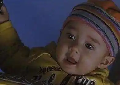 《宝贝计划》中成龙保护的婴儿长大了!