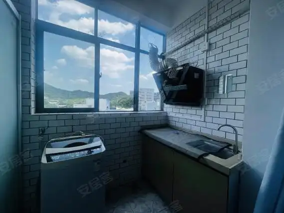 【多图】大学城创客小镇,大学城租房,大学城 5号线 可短租 山景单间