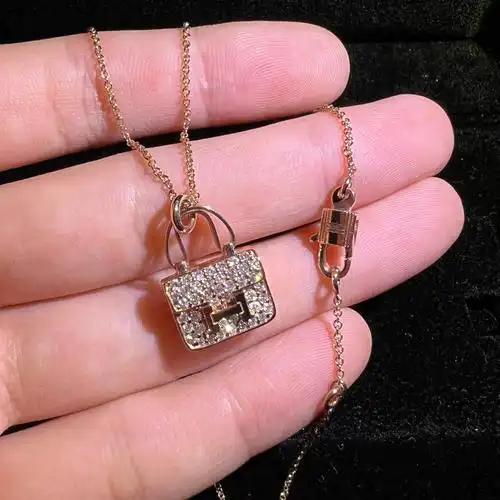 美丽分享爱马仕新款康康包项链