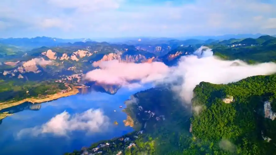 毕节市乌江源百里画廊