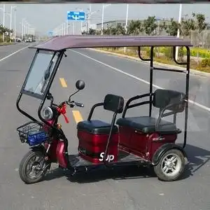 大安电动三轮车车棚驾驶室接送孩子蓬布全新款雨帘雨蓬遮阳棚前.