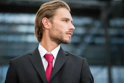 商人图片素材-双重曝光的大楼与商人创意图片-jpg格式-未来素材下载