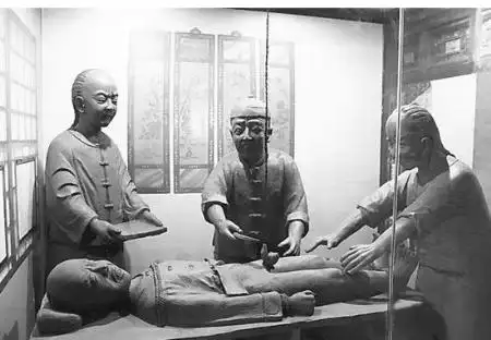 解读古今中外的阉人