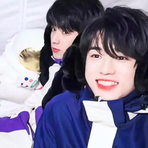 文轩. 抱图dd偷图司马.