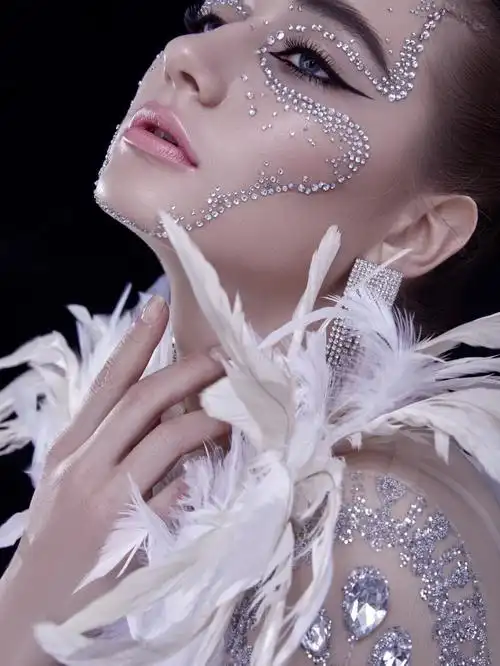 时尚彩妆创意彩妆杂志封面写真