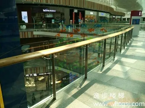 武汉玻璃    扶手护栏分类,武汉逸步楼梯玻璃    扶手护栏安装