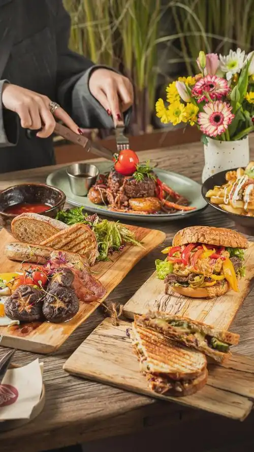 超人气宝藏西餐厅空降陆家嘴,欢聚大餐重磅上线!