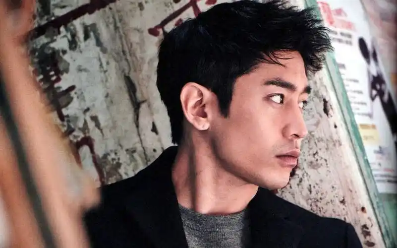 文晸赫eric行走的画报ric