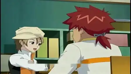 火力少年王叶霜发现凌亮鬼鬼祟祟的不知在干嘛下一秒尴尬了mp4