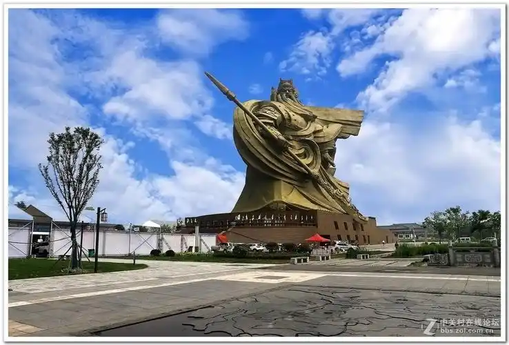 荆州关公义园关公圣像