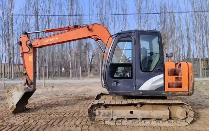 二手挖机 日立70-5g挖掘机,车况无忧,价格合适.