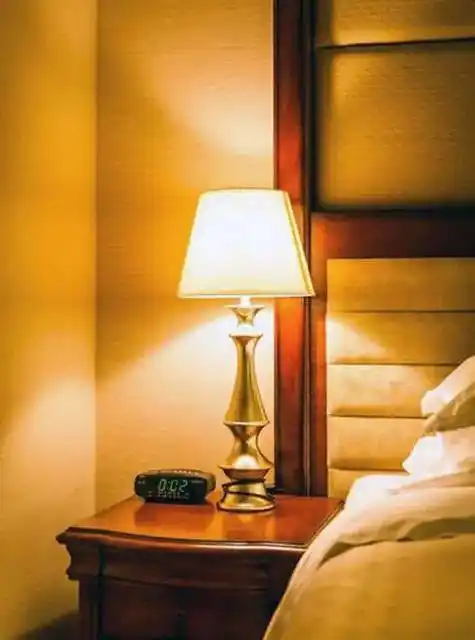 卧室装修之床头灯该怎么选 来看看吧